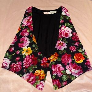 Cotton poppy size medium floral vest